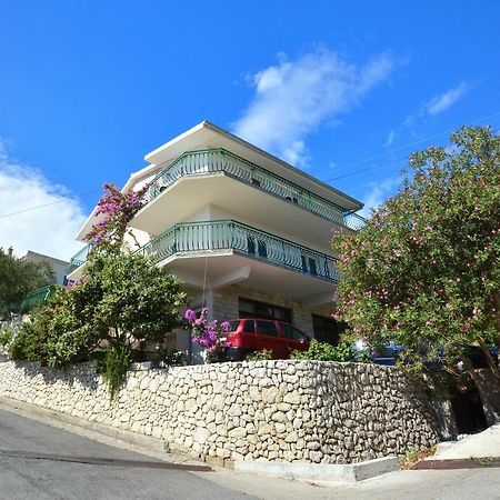 Apartments By The Sea Suhi Potok, Omis - 14555 Jesenice  Esterno foto