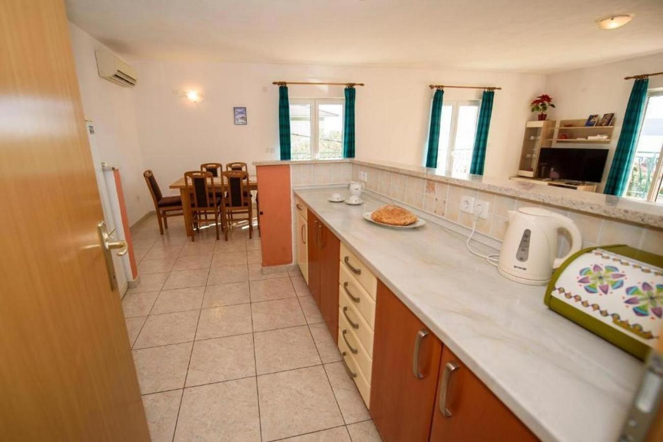 Apartments By The Sea Suhi Potok, Omis - 14555 Jesenice  Camera foto