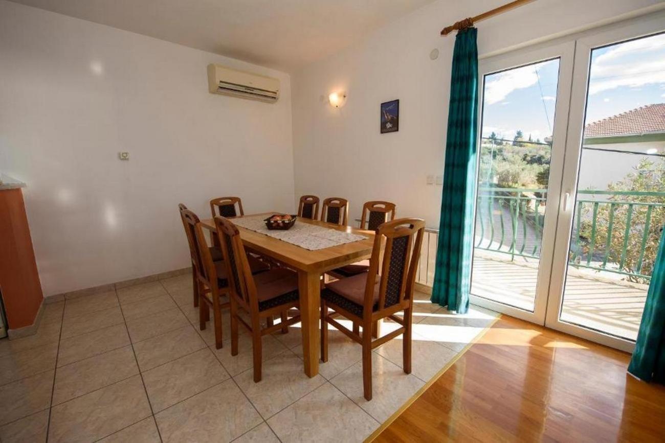 Apartments By The Sea Suhi Potok, Omis - 14555 Jesenice  Esterno foto